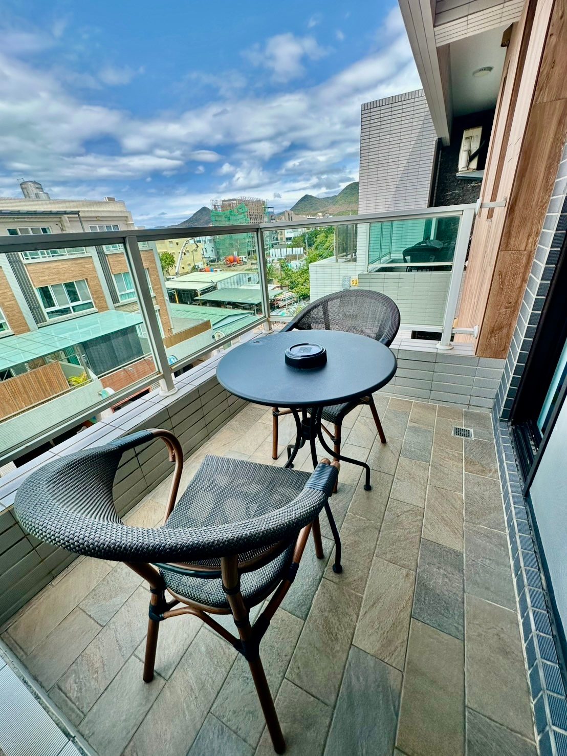 Green Landscape Double Room 8