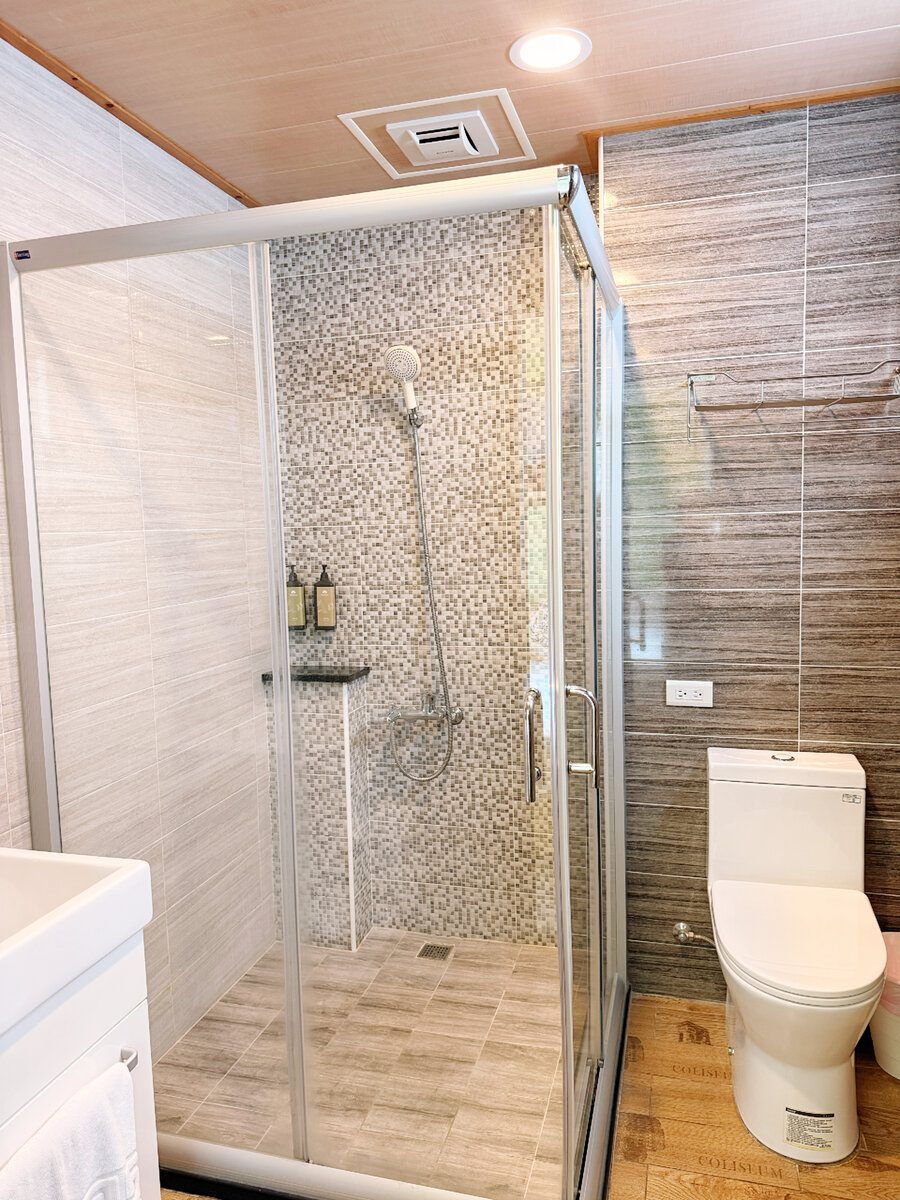 現代家庭四人房 6